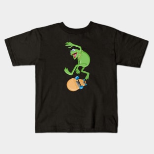 Kermit Skateboarding Kids T-Shirt